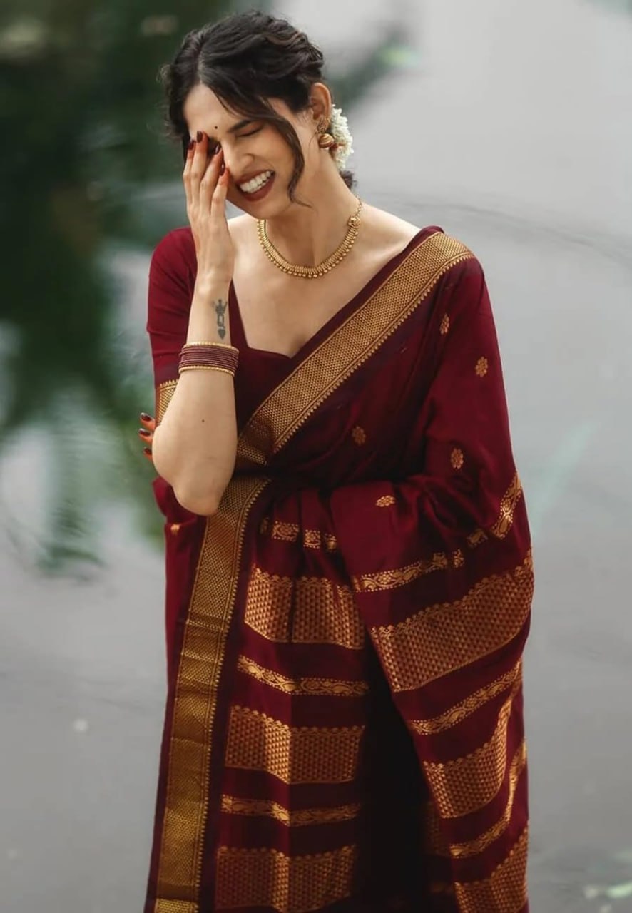 Handwoven Soft Silk Saree with Zari Border & Pallu